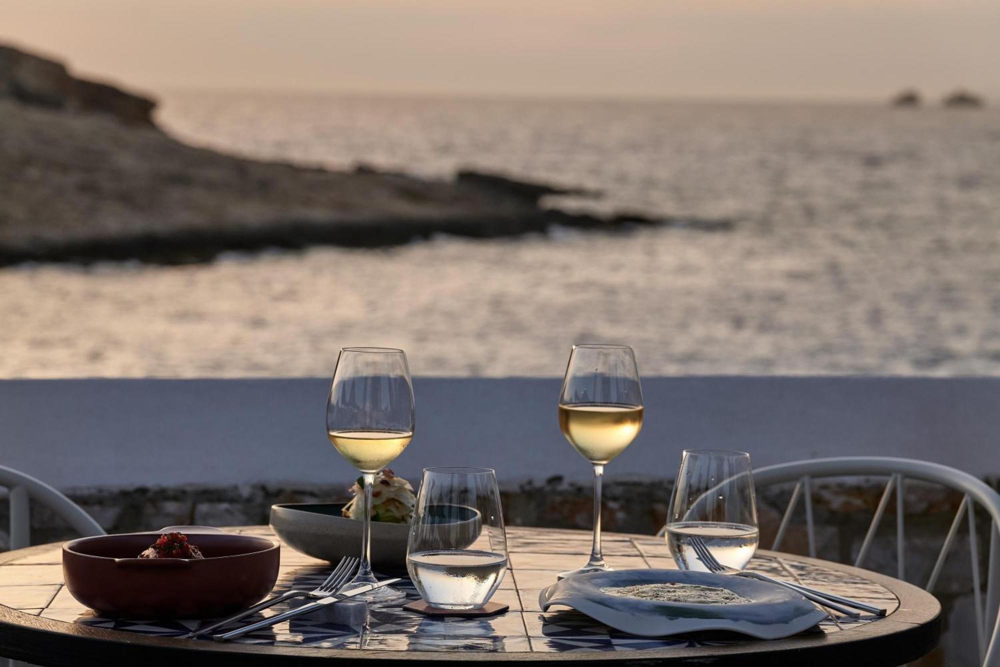 Andronis Minois Otel Parasporos Dış mekan fotoğraf